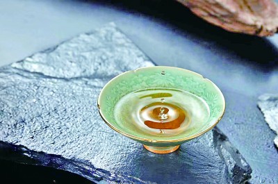 陶瓷故乡塑青春(图2)