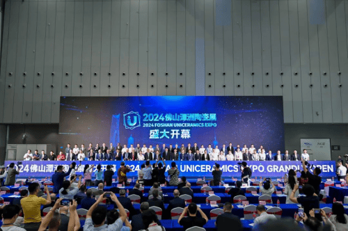 2024佛山潭洲陶瓷展首日盛况：新明珠集团各大品牌闪耀全场(图3)