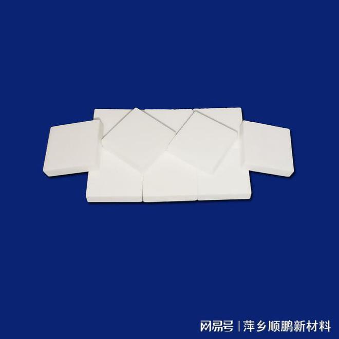 锆铝复合陶瓷耐磨件(图1)