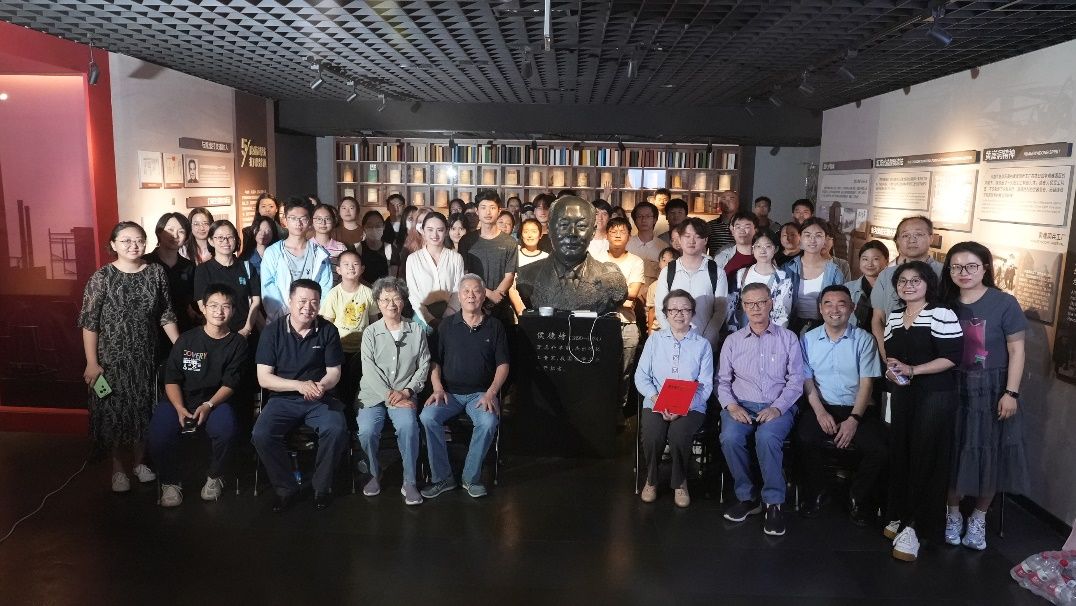 探索新时代化工青年矢志报国的青春篇章(图1)