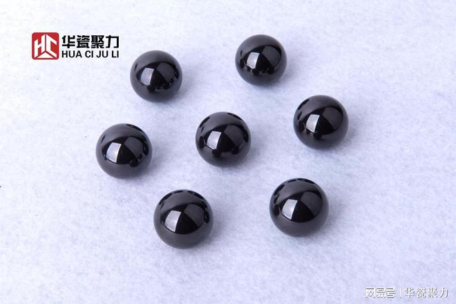 氮化硅陶瓷 高性能透波材料的突破与应用(图1)